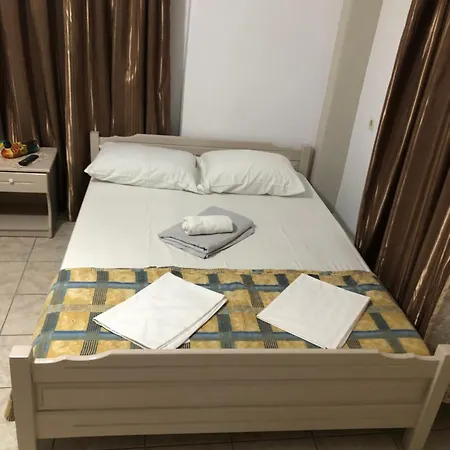 Aparthotel Nikis *