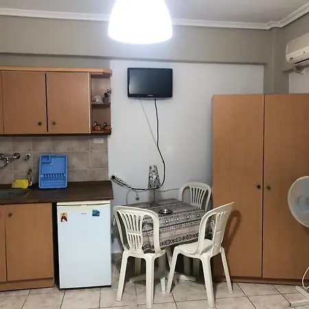 Nikis Aparthotel