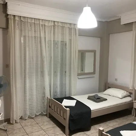 Nikis Aparthotel Paralía