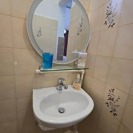 Aparthotel Nikis *
