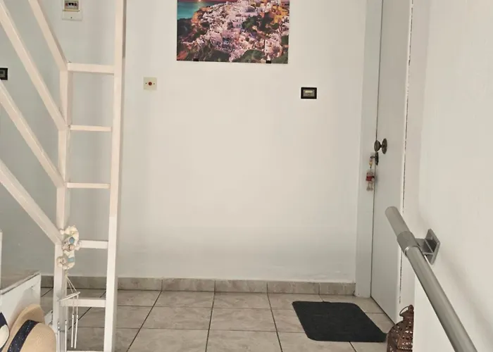 Niki's Aparthotel 3*