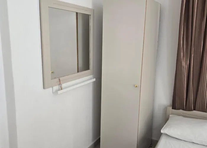 Niki's Aparthotel Paralía